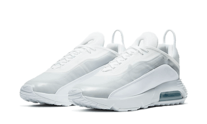 air-max-2090-triple-white-basketsold