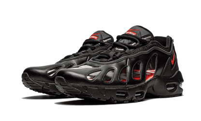 air-max-96-black-supreme-basketsold