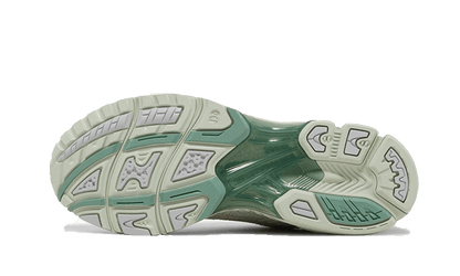 gel-kayano-14-light-sage-basketsold