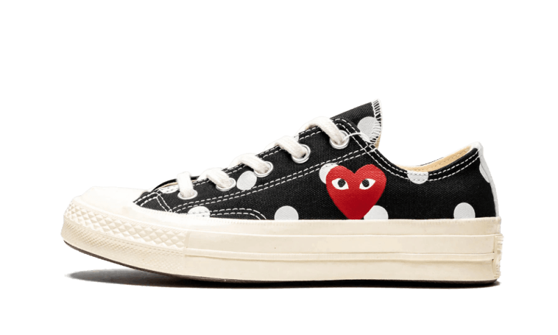 chuck-taylor-all-star-70s-ox-comme-des-garons-play-polka-dot-black-basketsold