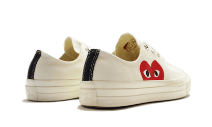 chuck-taylor-all-star-70s-ox-comme-des-garons-play-white-basketsold