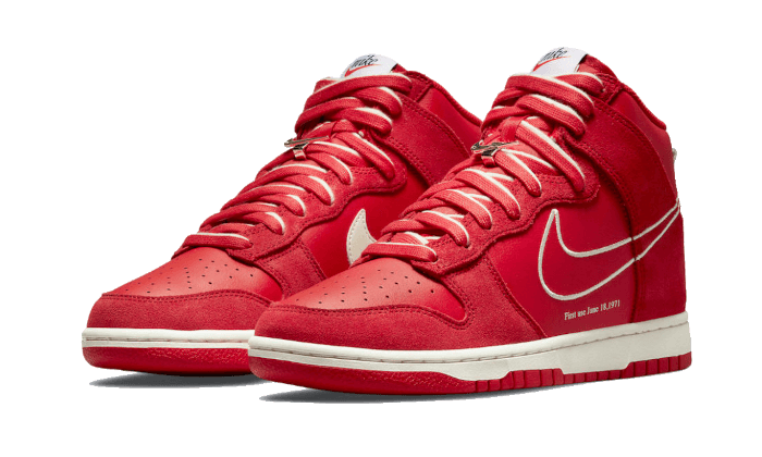 dunk-high-first-use-university-red-basketsold