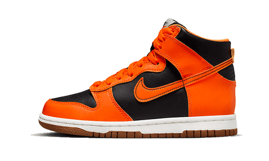 dunk-high-halloween-basketsold