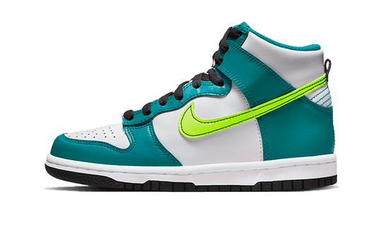 dunk-high-volt-bright-spruce-basketsold