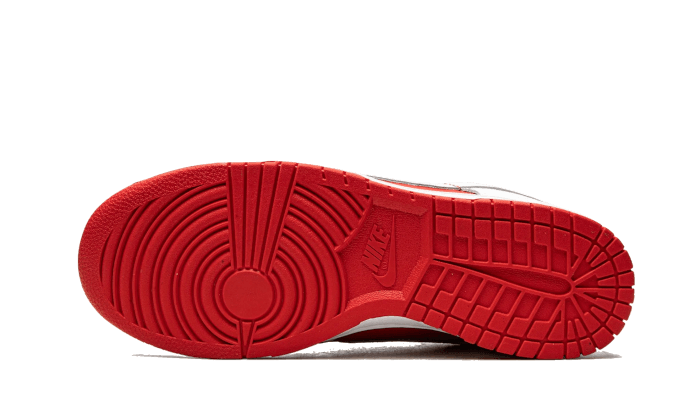 dunk-low-championship-red-basketsold