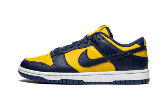 dunk-low-michigan-basketsold