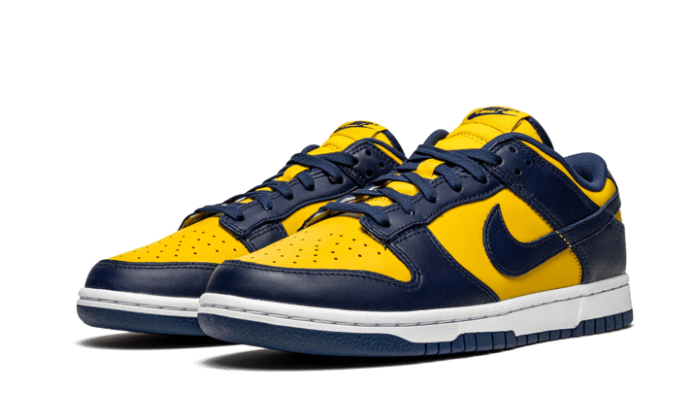 dunk-low-michigan-basketsold