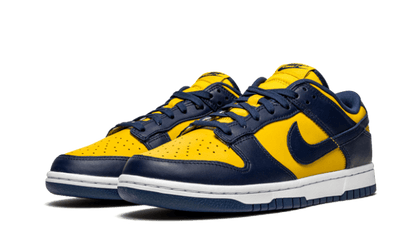 dunk-low-michigan-basketsold