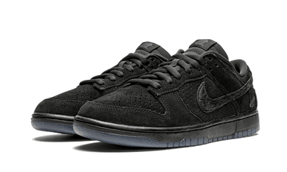 dunk-low-sp-undefeated-5-on-it-black-basketsold