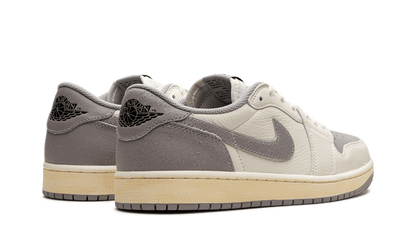 air-jordan-1-retro-low-og-ex-sail-basketsold
