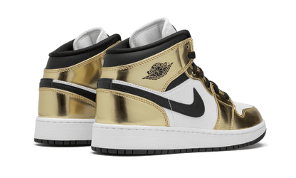 air-jordan-1-mid-white-metallic-gold-basketsold