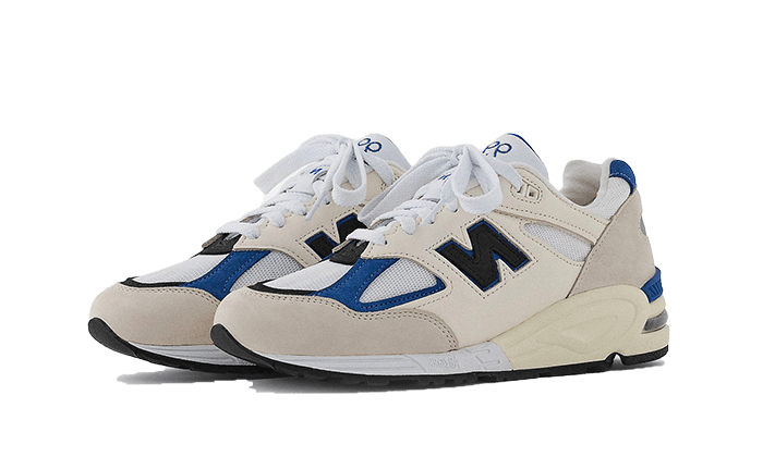 990-v2-made-in-usa-white-blue-basketsold