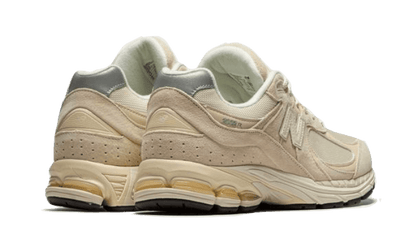 2002r-calm-taupe-basketsold