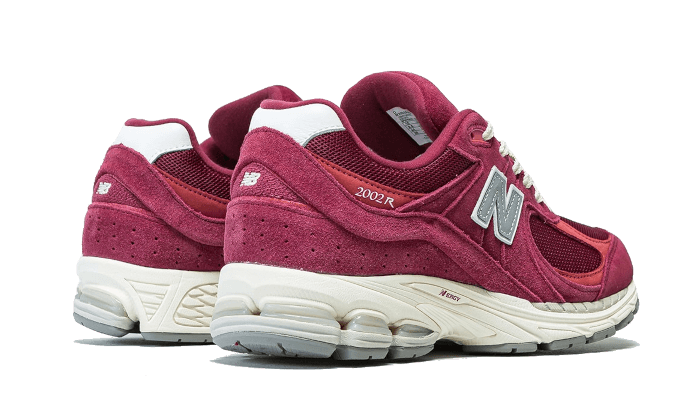 2002r-suede-pack-red-wine-basketsold