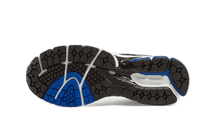 860-v2-og-white-silver-basketsold