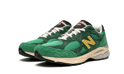 990-v3-miusa-teddy-santis-green-gold-basketsold