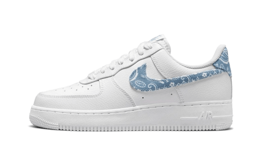 air-force-1-low-07-essential-white-worn-blue-paisley-basketsold
