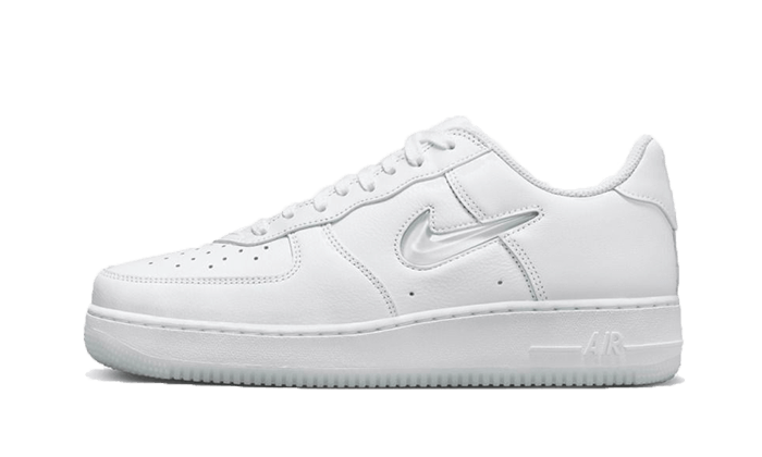 air-force-1-low-07-retro-color-of-the-month-jewel-swoosh-triple-white-basketsold