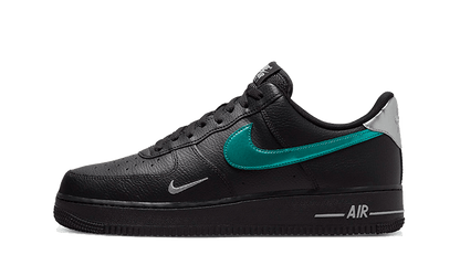 air-force-1-low-black-blue-lightning-basketsold