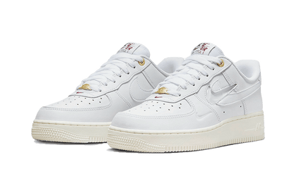 air-force-1-07-premium-white-history-of-logos-basketsold