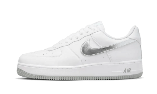 air-force-1-low-retro-color-of-the-month-metallic-silver-basketsold