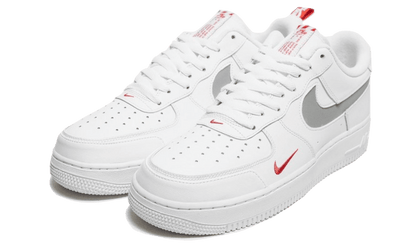 air-force-1-low-white-red-mini-swoosh-basketsold