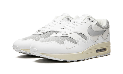 air-max-1-patta-white-grey-basketsold