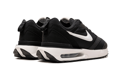 air-max-dawn-black-white-basketsold