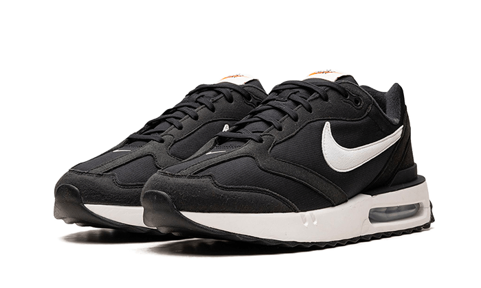 air-max-dawn-black-white-basketsold