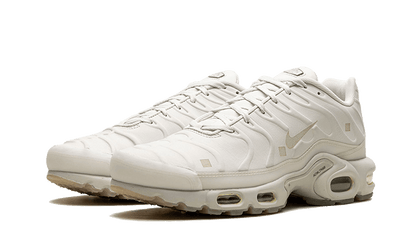 air-max-plus-a-cold-wall-platinum-tint-basketsold