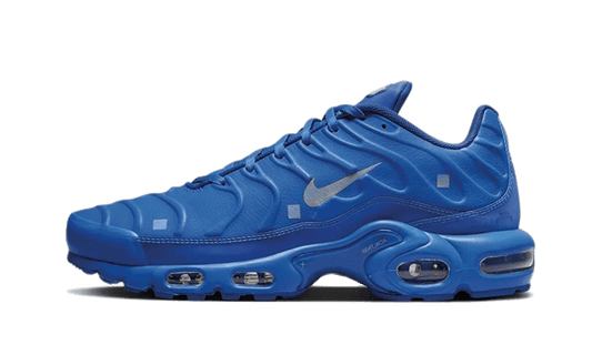 air-max-plus-a-cold-wall-varsity-royal-basketsold