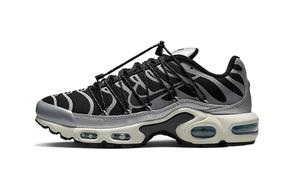 air-max-plus-lace-toggle-black-grey-basketsold