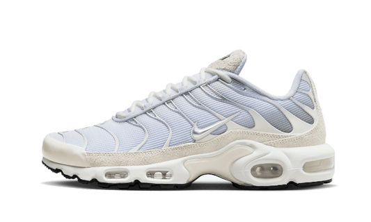 air-max-plus-sail-pure-platinum-silver-basketsold