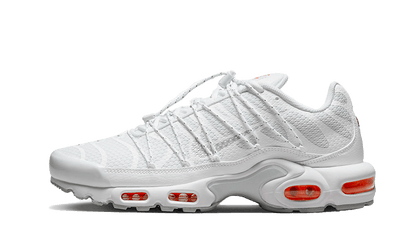 air-max-plus-utility-white-safety-orange-basketsold