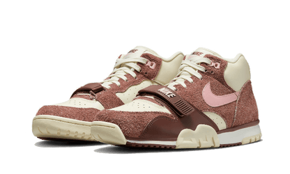 air-trainer-1-valentines-day-basketsold