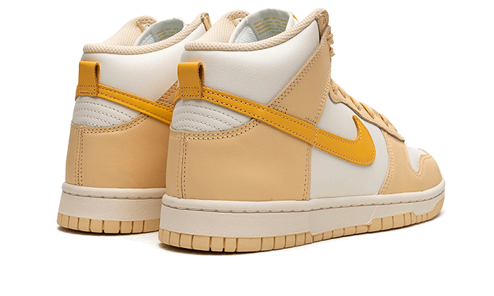 dunk-high-pale-vanilla-basketsold