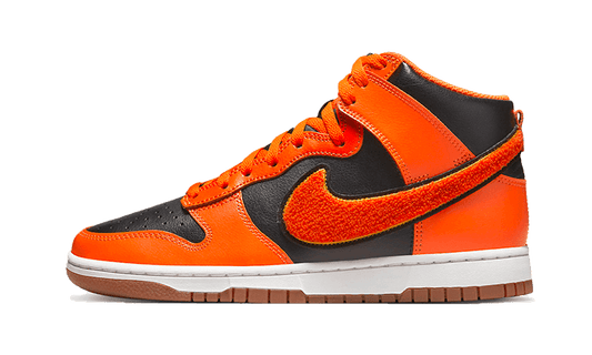 dunk-high-university-chenille-swoosh-safty-orange-basketsold