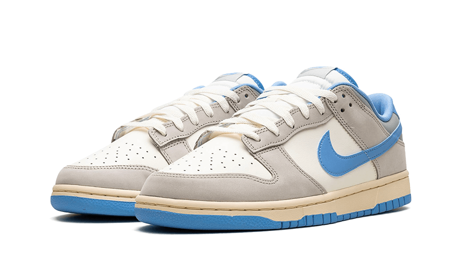 dunk-low-athletic-department-university-blue-basketsold