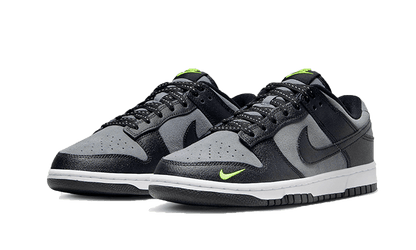 dunk-low-black-grey-green-strike-basketsold