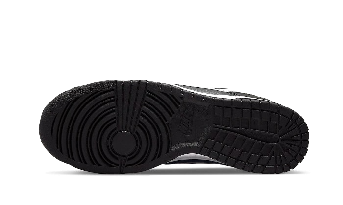 dunk-low-black-white-2022-basketsold