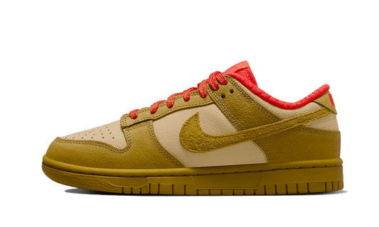 dunk-low-bronzine-sesame-picante-red-basketsold