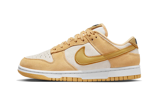 dunk-low-celestial-gold-suede-basketsold