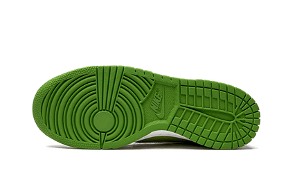 dunk-low-chlorophyll-basketsold