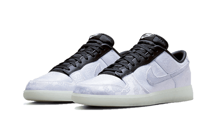 dunk-low-clot-fragment-white-basketsold