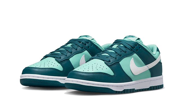 dunk-low-geode-teal-basketsold