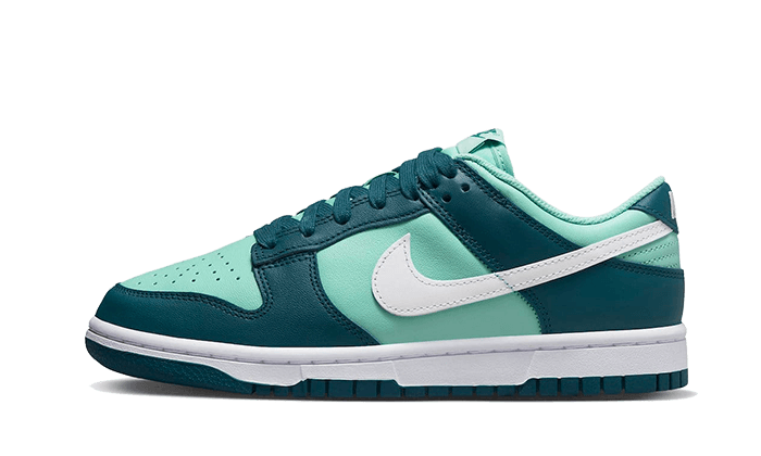 dunk-low-geode-teal-basketsold