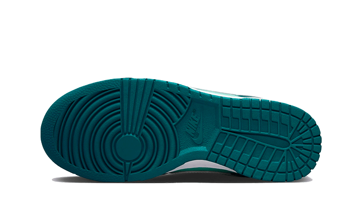 dunk-low-geode-teal-basketsold