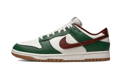 dunk-low-retro-gorge-green-basketsold