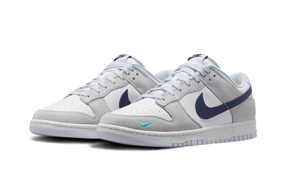 dunk-low-mini-swoosh-midnight-navy-basketsold