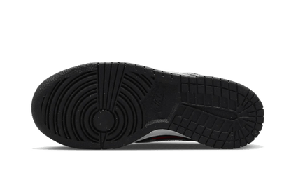 dunk-low-next-nature-marker-swoosh-basketsold